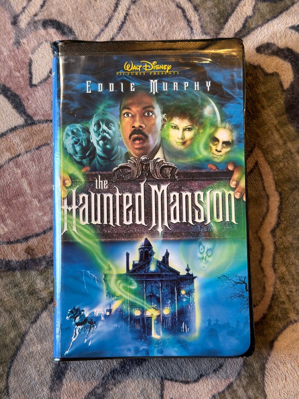Disney's Haunted Mansion VHS tape Clamshell Eddie Murphy 2003